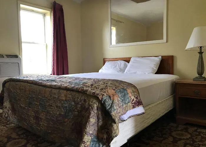 Presidential & Suites - * Matteson