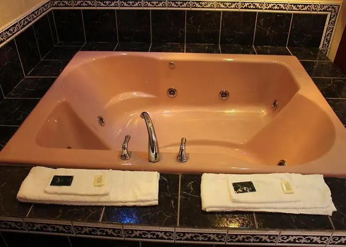 Presidential & Suites -